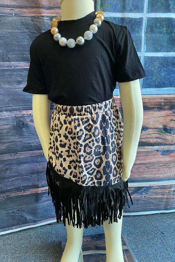 XCH04004 Black short sleeve top suede leopard skirts with fringe 2pcs girls sets